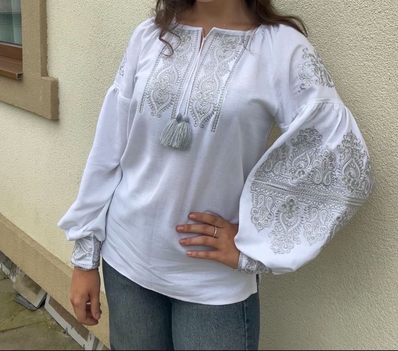 Сукня вишита, жіноча вишиванка, плаття вишите