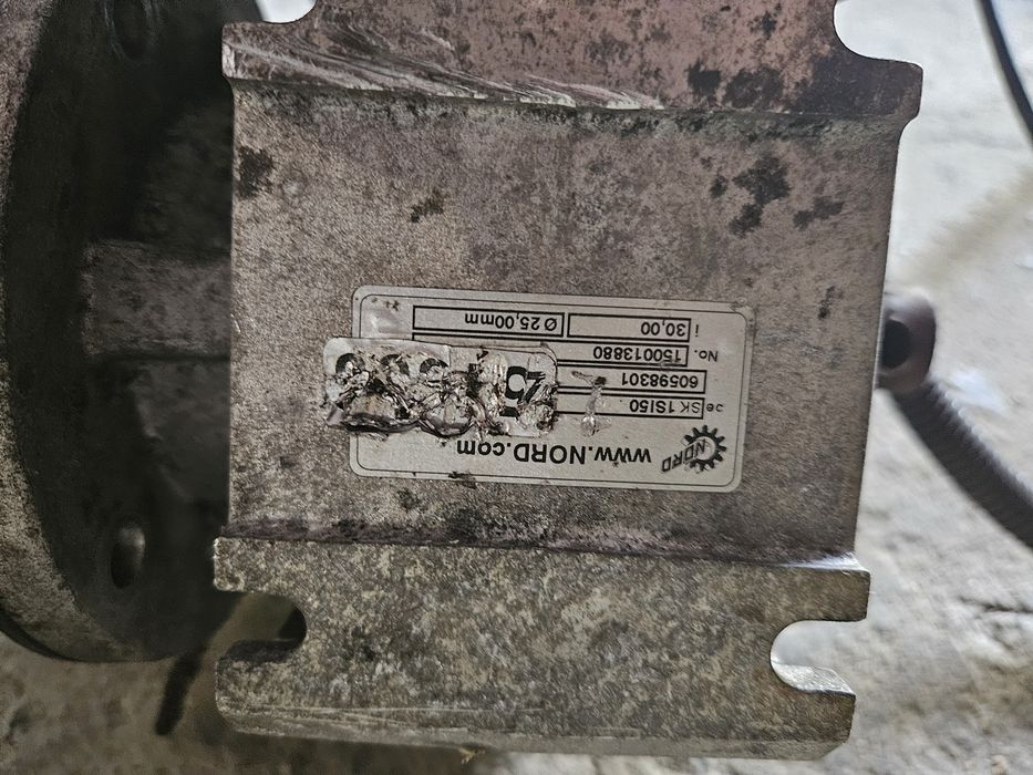 Motoreduktor sk1si50 przekładnia wraz z silnikiem 0,9 kw