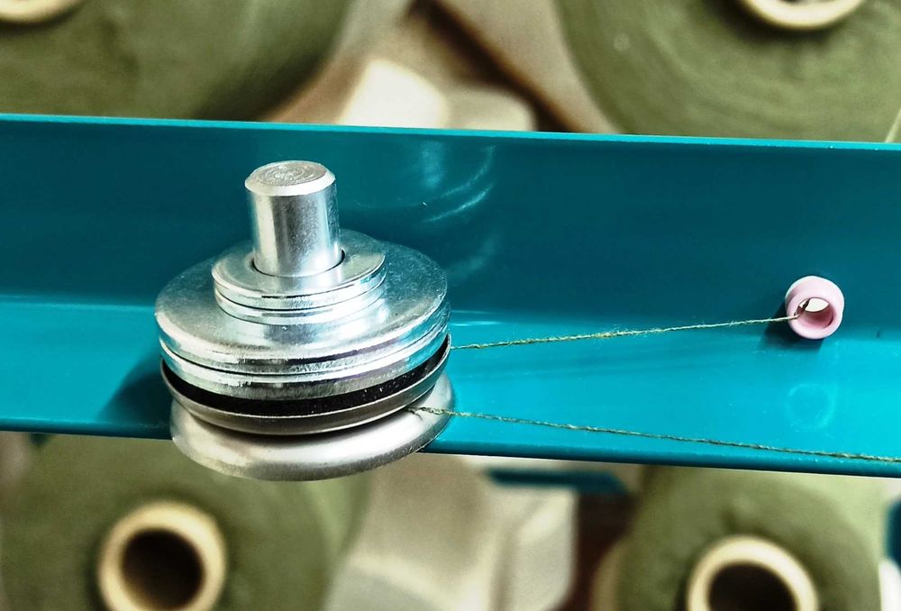 Naprężacz przędzy (grawitacyjny) NP-04