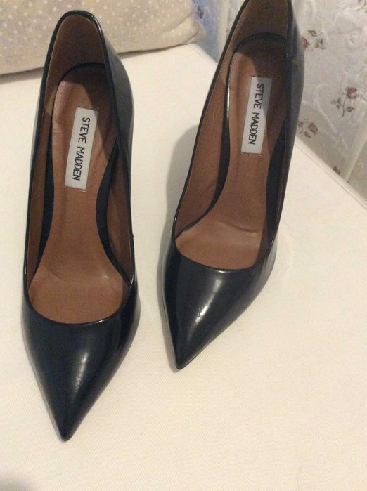 Sapatos de luxo salto alto,