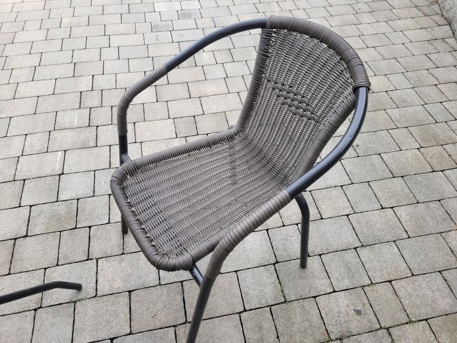 Zestaw ogrodowy stolik i 3 krzesła