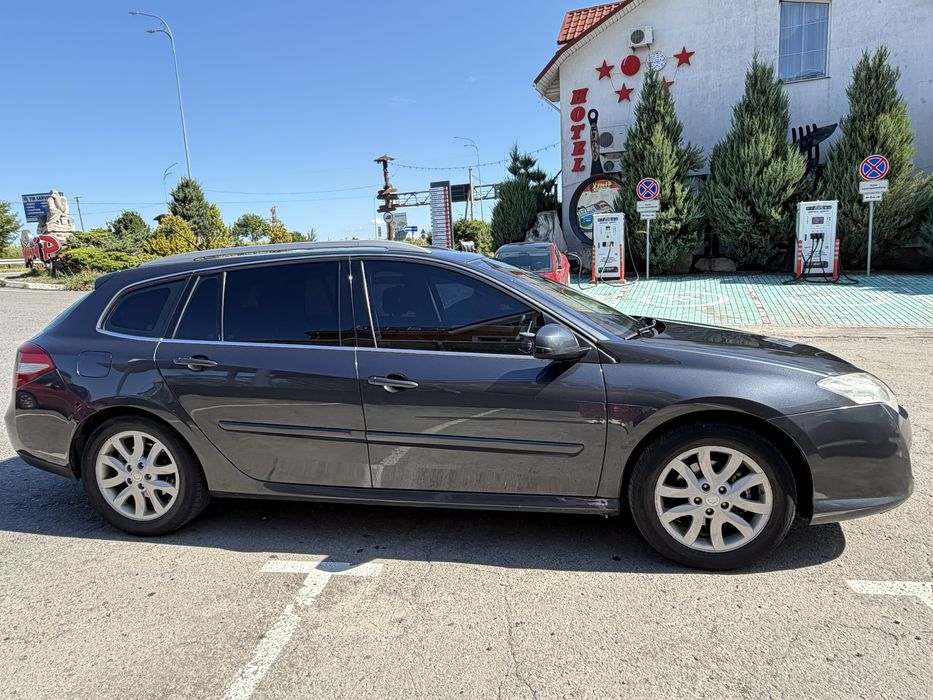 Продам автомобіль Renault Laguna 3
