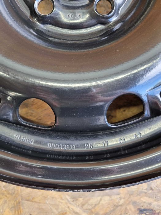 FELGA STALOWA 5x100 R15" 6x15 ET38 VW Golf Bora Polo F669
