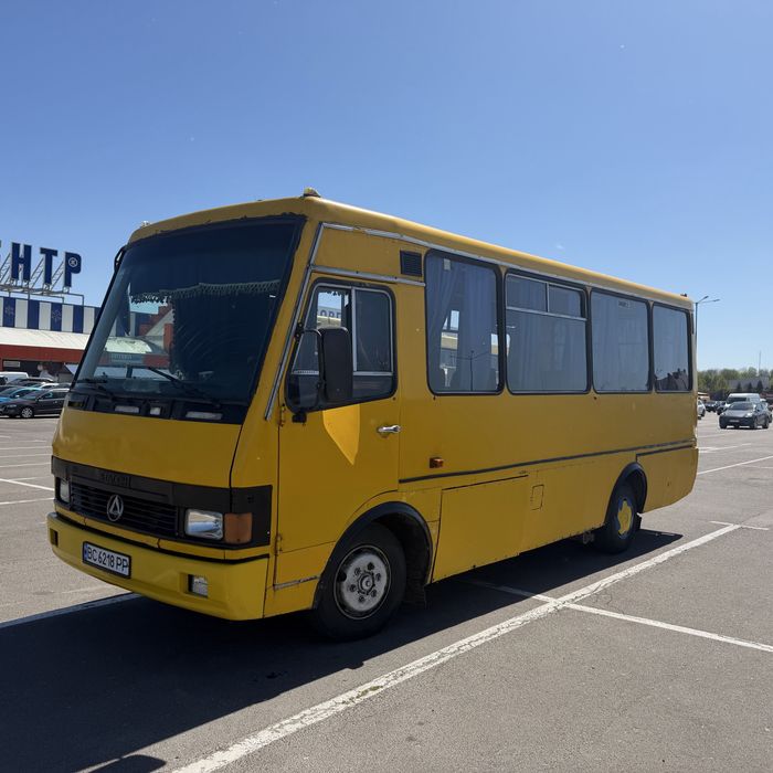 Продам автобус в роьочому стані !