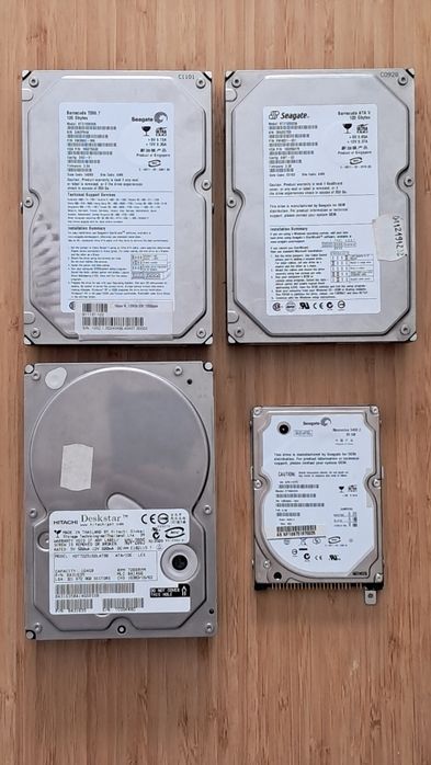 Lote de Informática – 4 CPUs + 28 Memórias RAM (DDR1 / DDR2 / DDR3)+ motherboard Intel + 4 HDD + fonte 500W + ventoinhas + 7 ratos + 6 cabos VGA
