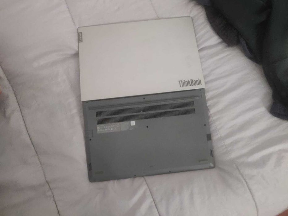 LENOVO ThinkBook 14 G4+ (Intel Core I5 -1235U - RAM: 8 GB - 256 GB SSD