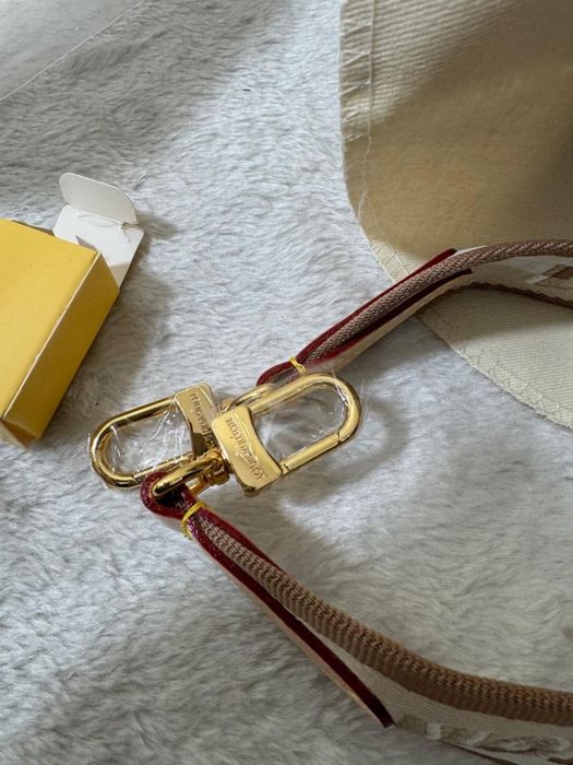 Louis Vuitton Speedy Bandoulière 20