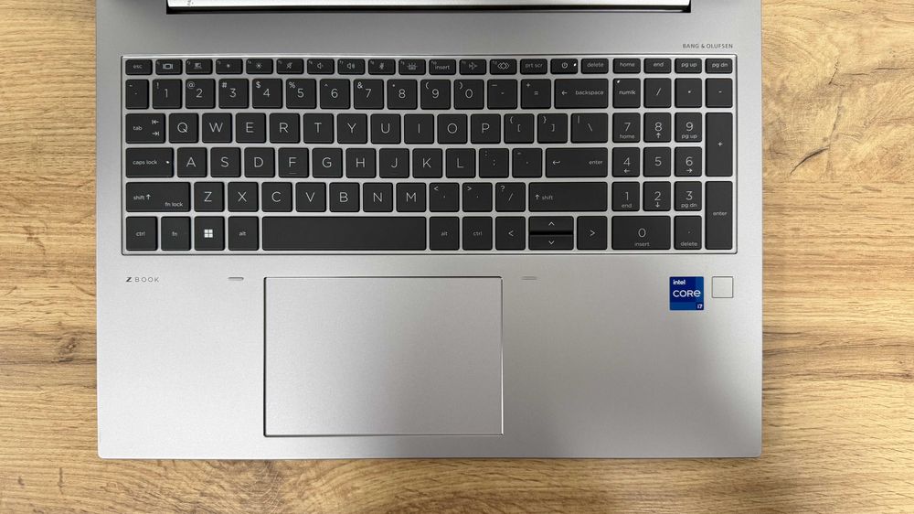 HP ZBook Firefly 16 G9 – i7-1260P, 16GB DDR5, 256GB SSD