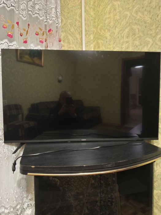 Продам тевізор.Рік тому купував. Майже новий.