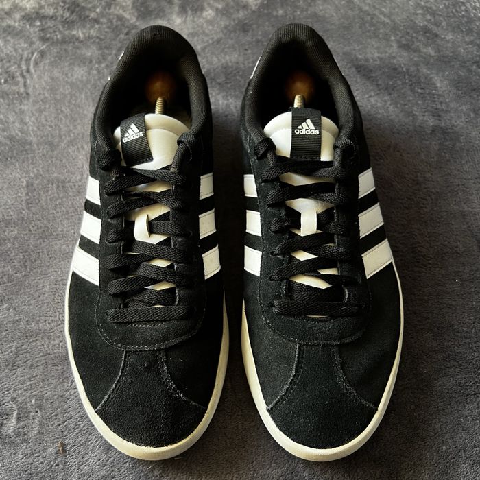 Чоловічі кросівки Adidas. P. 44.