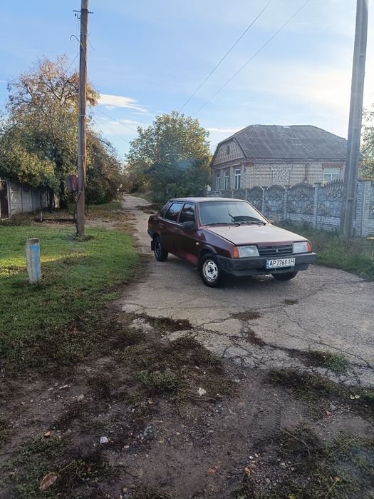 Продам ваз 21099 на полном ходу по техпаспорту