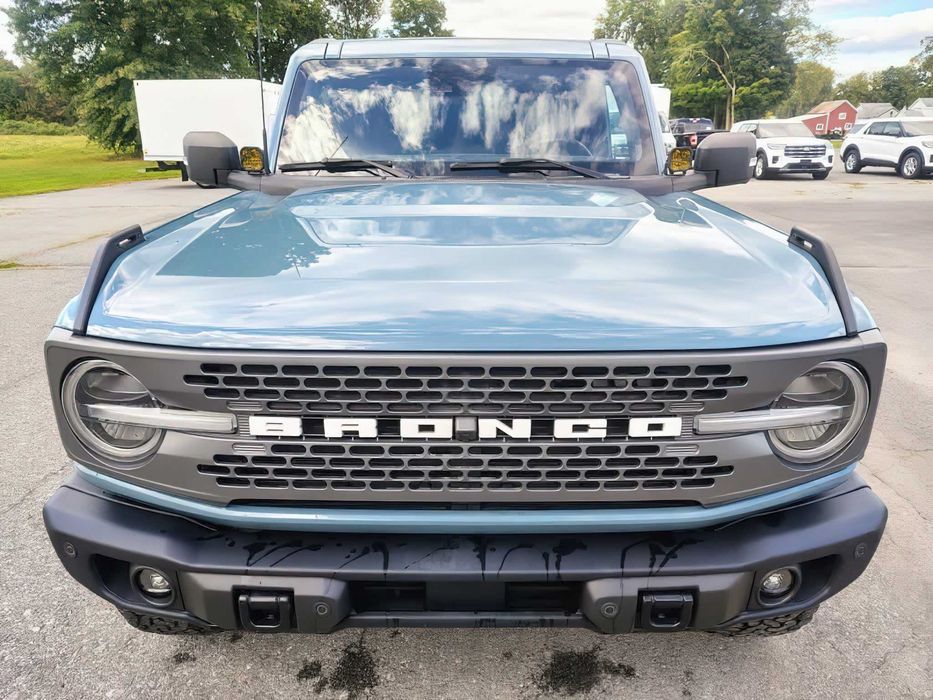 Ford Bronco      2022