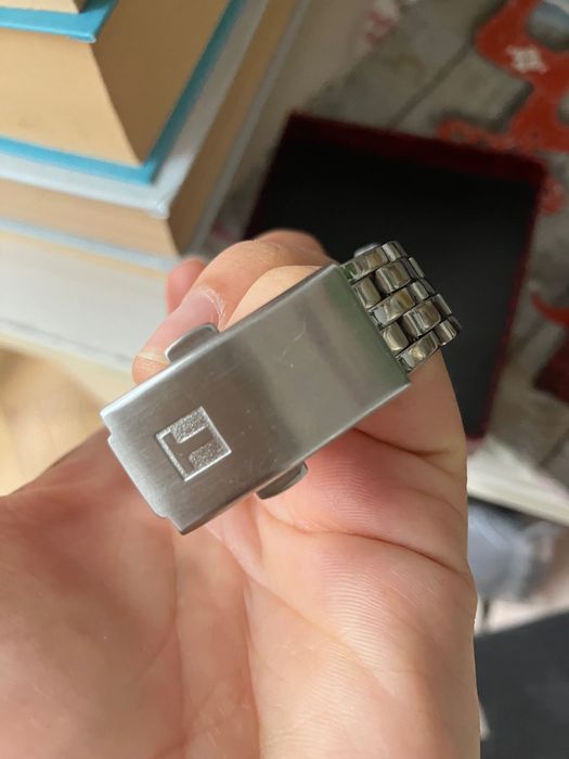 Damski zegarek Tissot T033210a