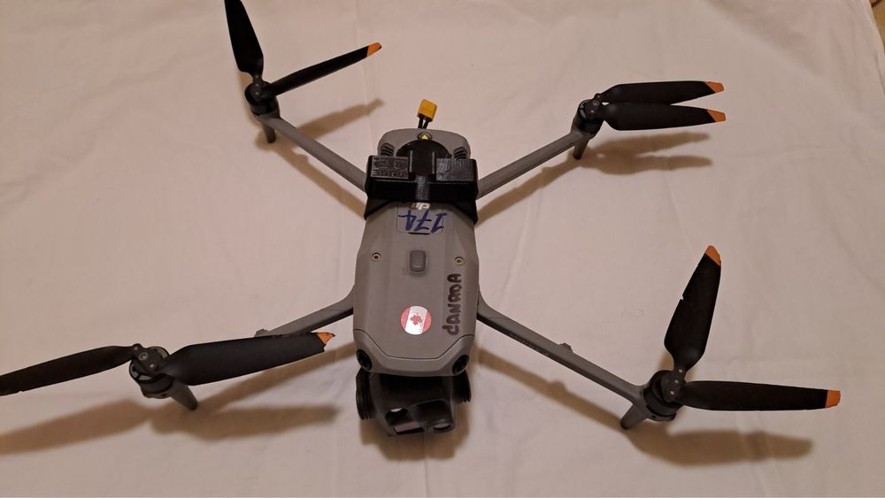 Dji matrice 4t дрон