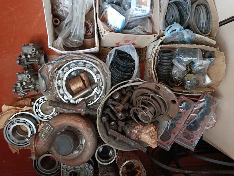 Катки опорні на бульдозер Т-130