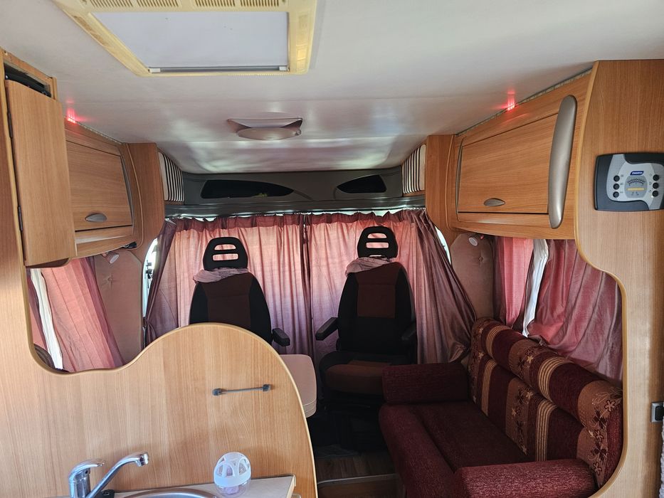 Autocarravana perfilata Chausson