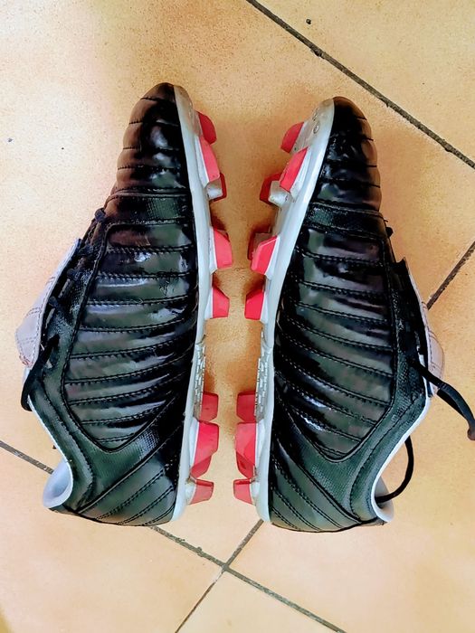 Buty piłkarskie korki UMBRO