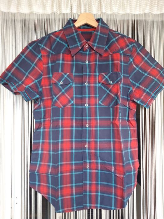 2 camisas de homem: às riscas + axadrezado