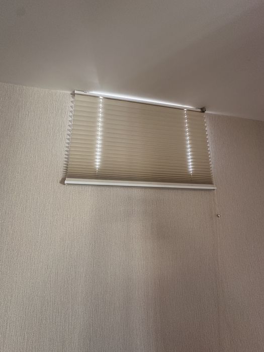 Estore plissado blackout