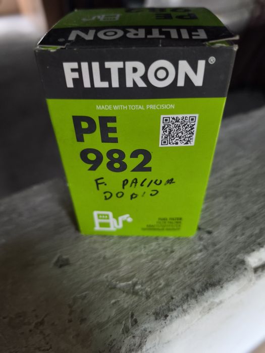 PE 982 filtr paliwa Filtron