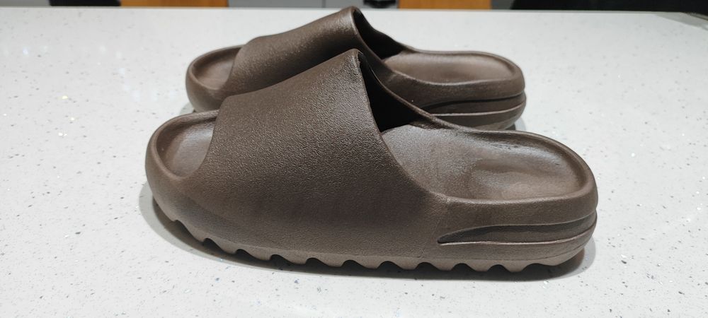 Hit klapki slippers czekolada brąz r. 39 plaża basen