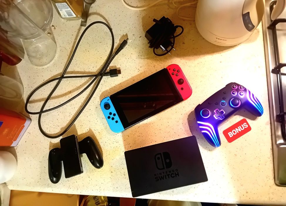 Konsola Nintendo Switch i Akcesoria