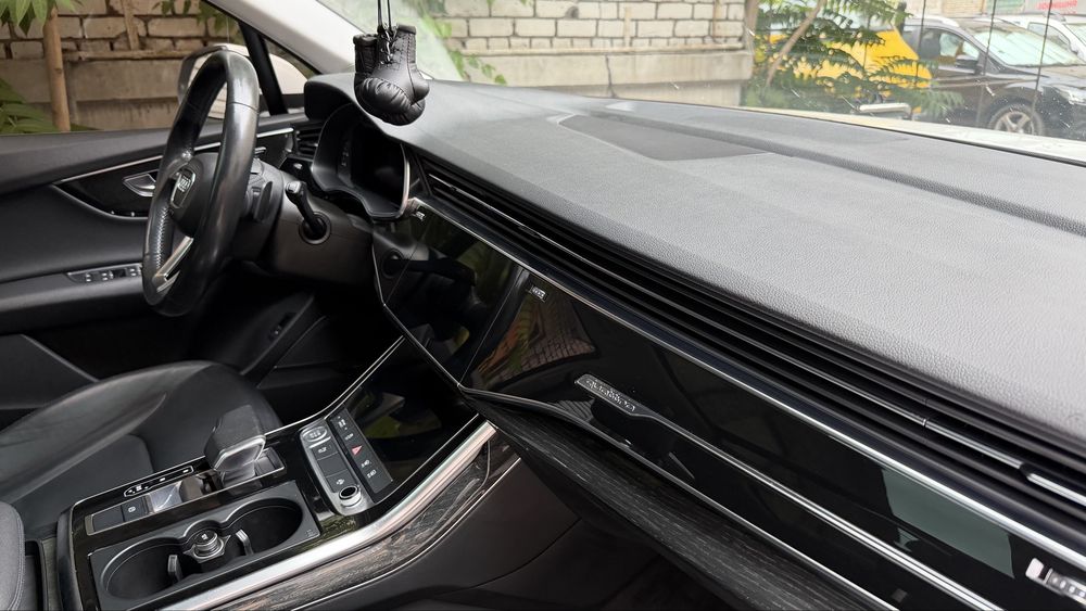 Audi Q7 2019 рестайлинг