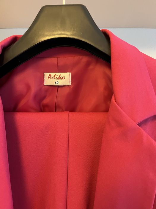 Sprzedam garnitur Damski