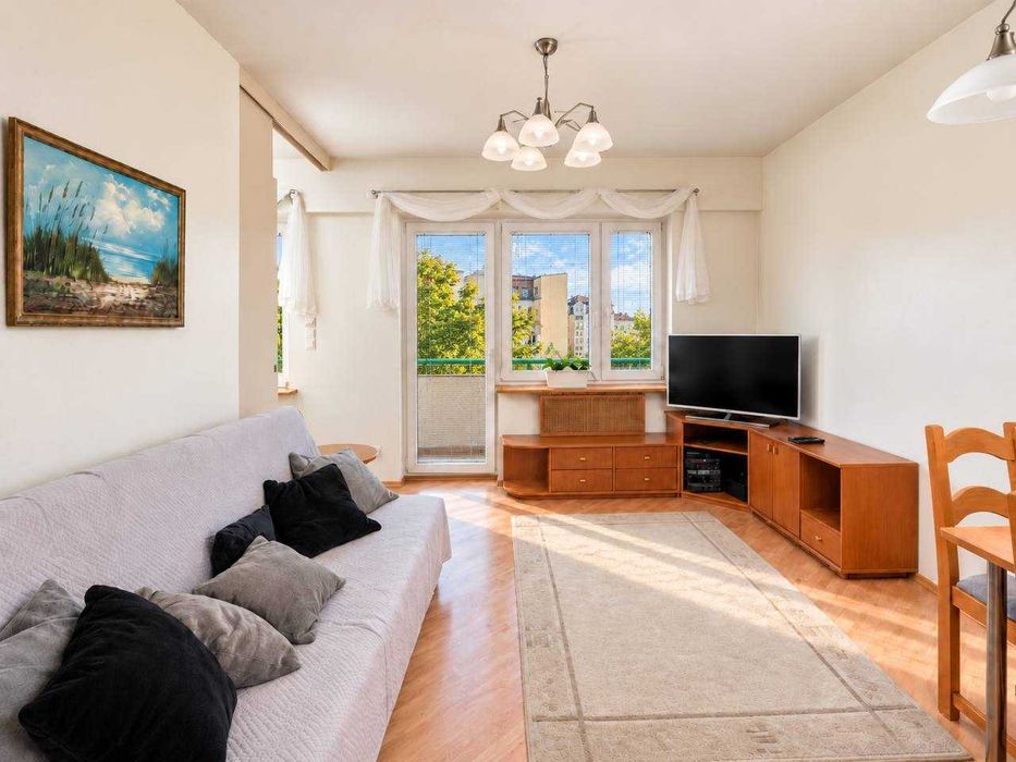 Kawalerka 32 m² | Galeria Wileńska | metro M2 | balkon