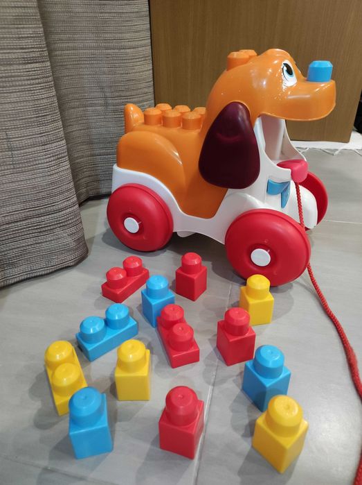 Mega Bloks Cãozinho de Arrastar - BOM ESTADO