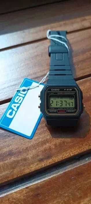 Casio F-91WG Gold