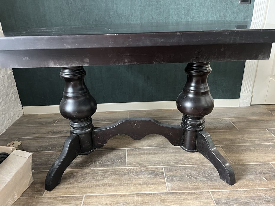 Деревянный стол б/у