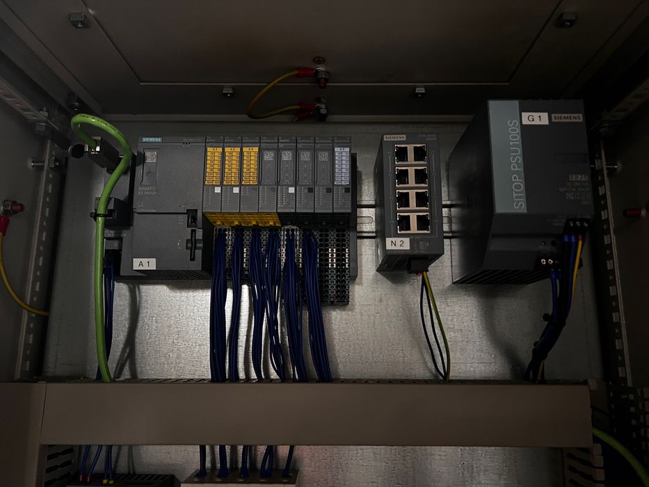 Szafa sterownicza Siemens ET200SP Safety + CPU 1510SP + Profinet – komplet automatyki