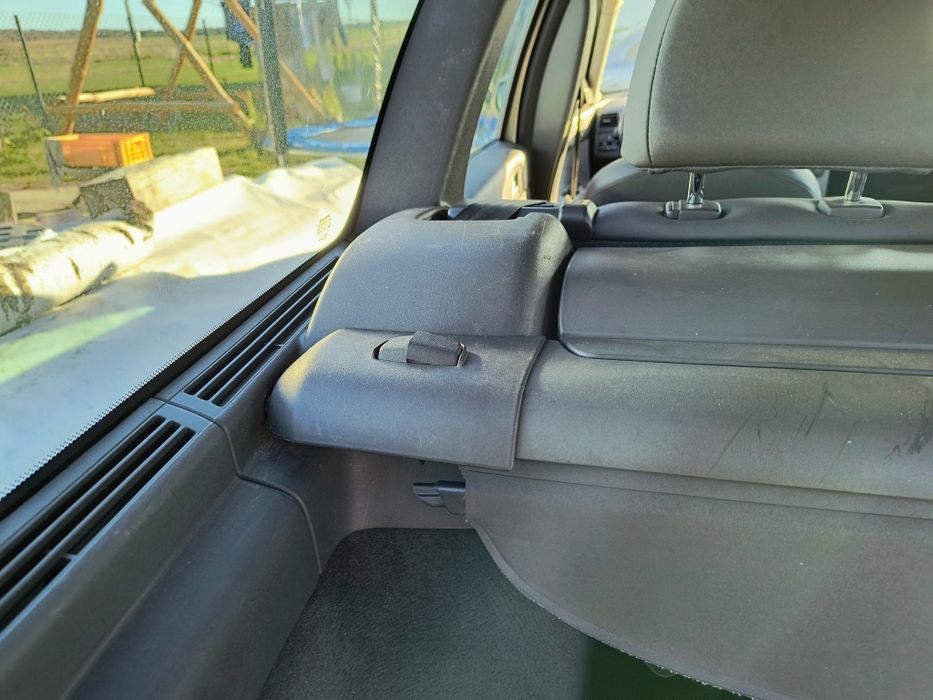 Roleta bagażnika Volvo V50