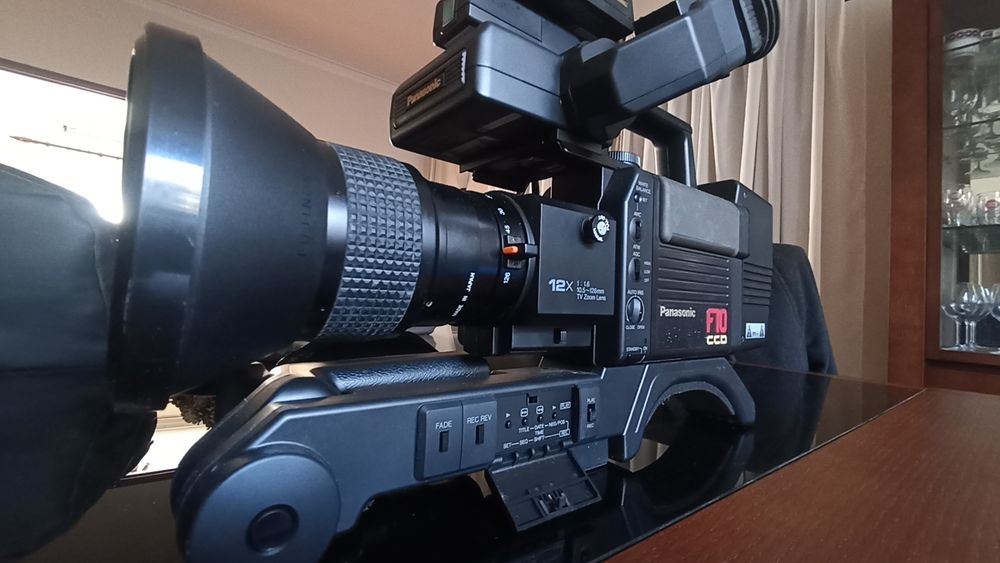 Câmera Panasonic F 10