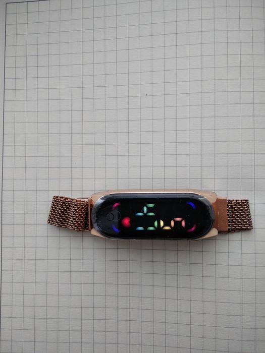 жіночий годинник