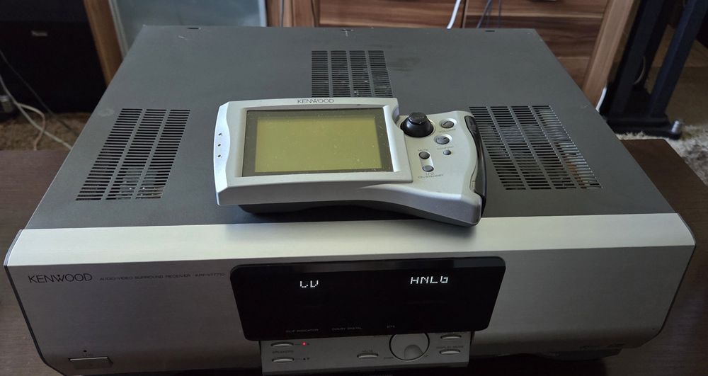 Amplituner kenwood KRF V7771d