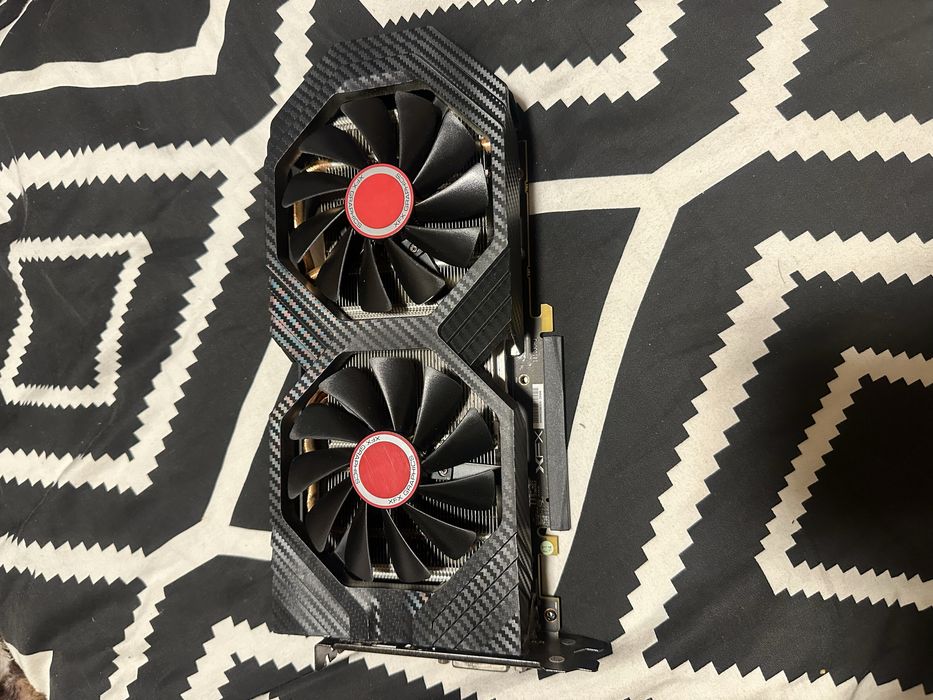 Placa gráfica xfx AMD RX 580 8gb