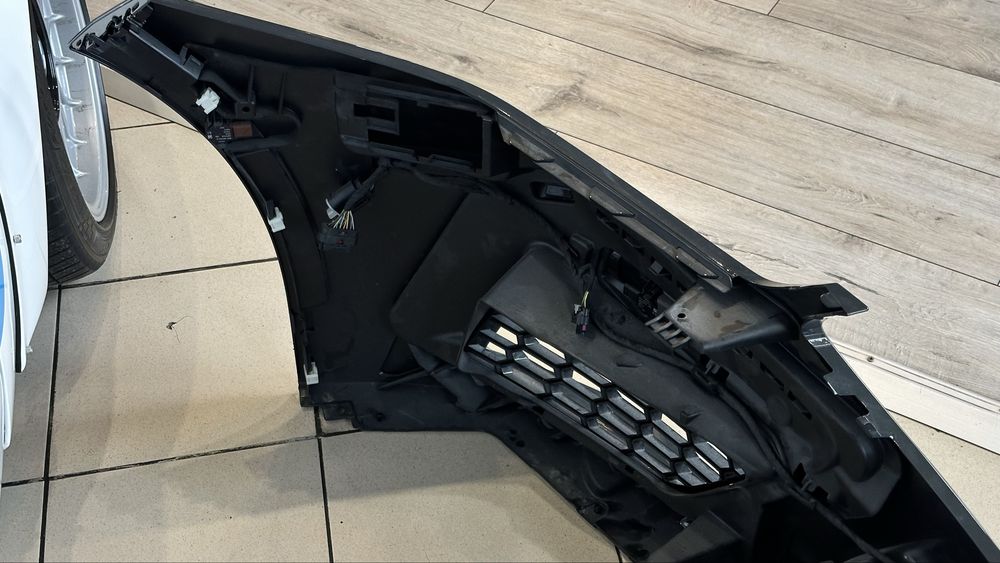 Бампер bmw m8 f92 f91 f93 m8 передній бампер