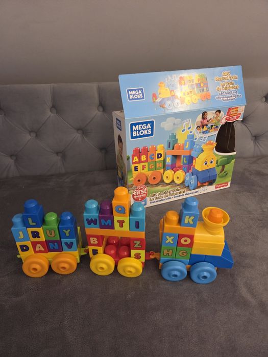 Pociąg z dźwiękiem Mega Bloks pudełko