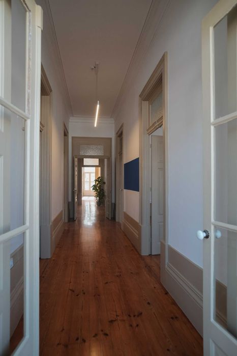 Escritório privado - Salão Nobre - Rua de Costa Cabral / Av. Combatentes