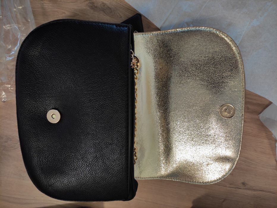 Nowa torebka damska Lulu Castagnette, listonoszka eko czarna