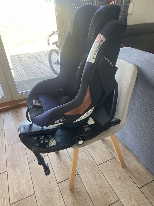 Fotelik samochodowy Jane Gravity obrotowy isofix