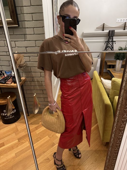 Червона лакована спідниця River Island