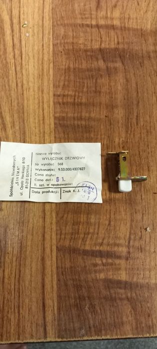 wyłącznik światła drzwi oryginalny fiat 126p