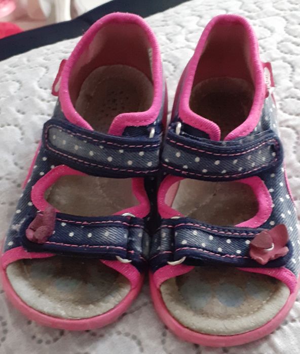 Kapcie RenBut 25 rzepy