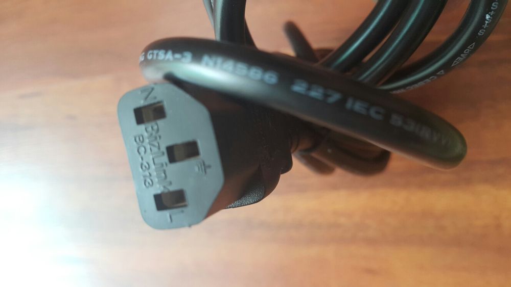 Przewód zasilający