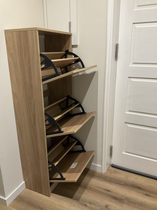 Sapateira com 3 portas