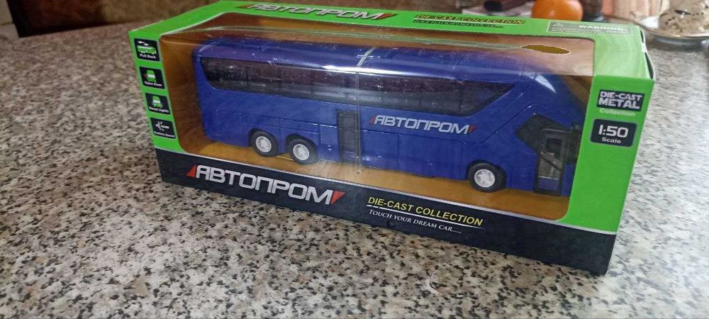 Mercedes-Benz свет в салоне, фары, звук, двери, металл 1:50, синий