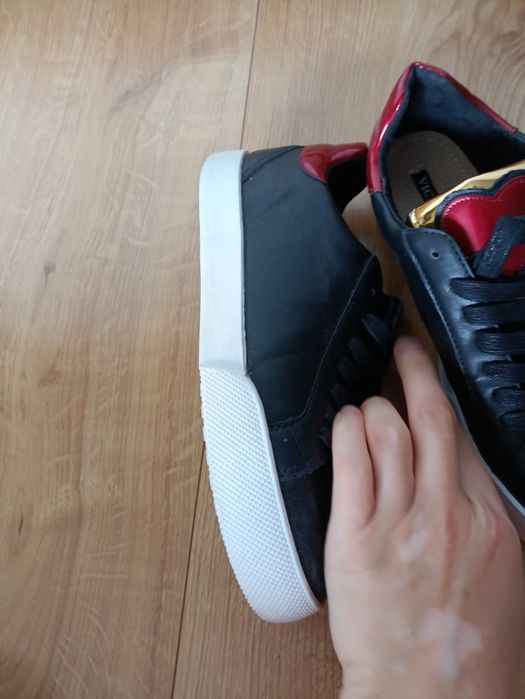 Buty damskie czarne 39